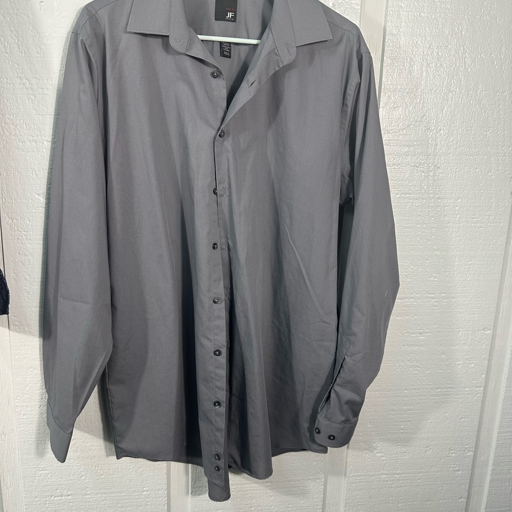 JF J. Ferrar Gray Men’s Shirt Size Large EUC